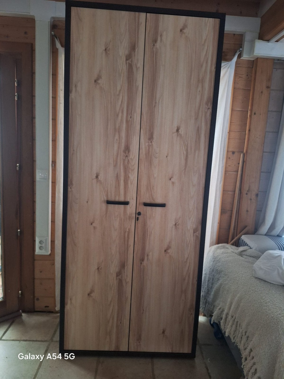 2 kasten te koop, Ophalen, Zo goed als nieuw