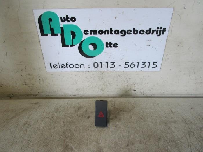 Commutateur éclairage d'urgence d'un Ford C-Max (C-Max 04-), -, 3 mois de garantie, -, -