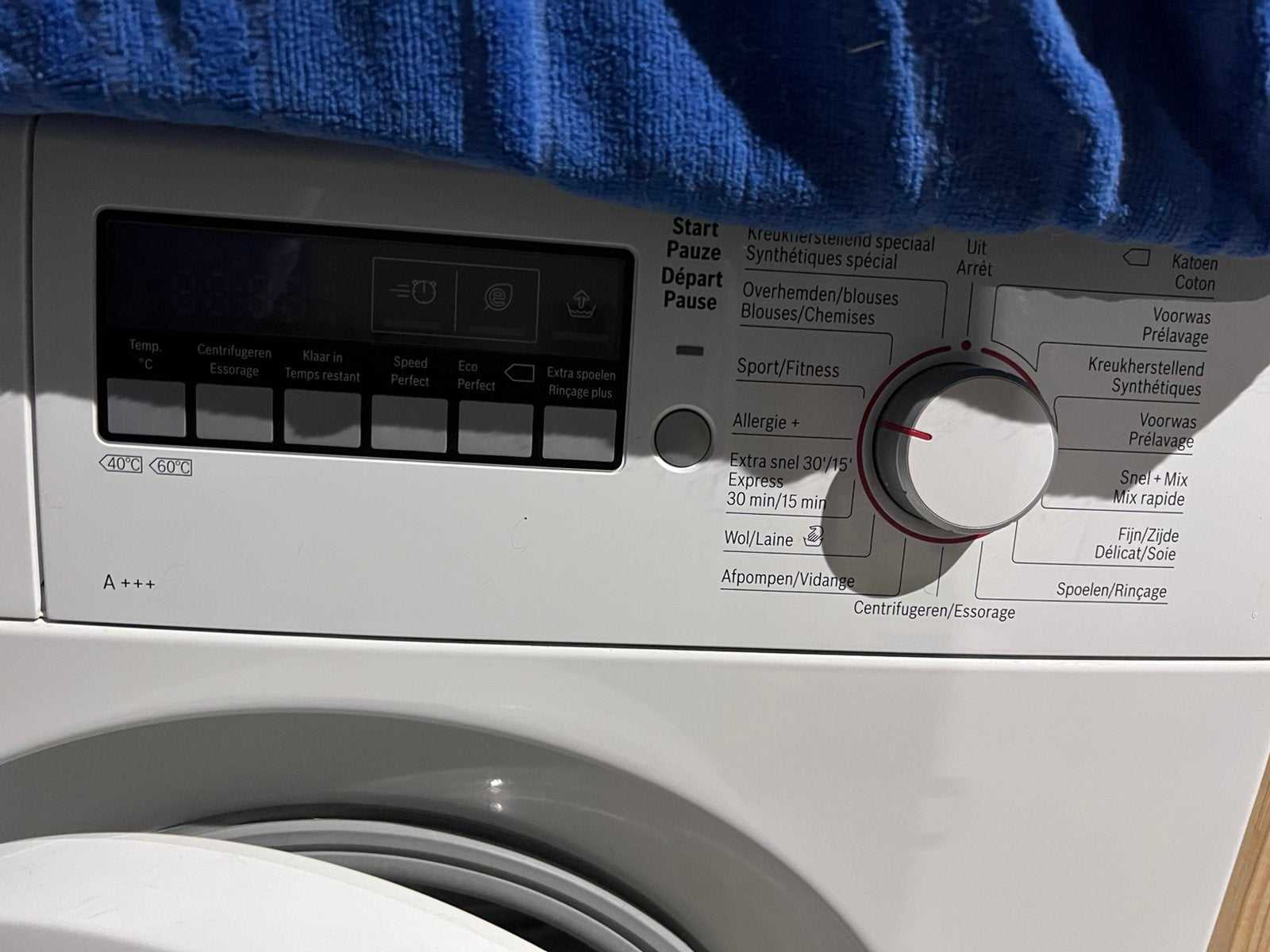 Lave-linge Bosch A+++, 6 à 8 kg, 85 à 90 cm, Programme lavage à la main, Chargeur frontal