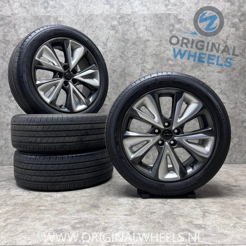 17 inch originele velgen + zomerbanden Opel Ampera-e | Chevr, Auto-onderdelen, -, -, Banden en Velgen, 17 inch