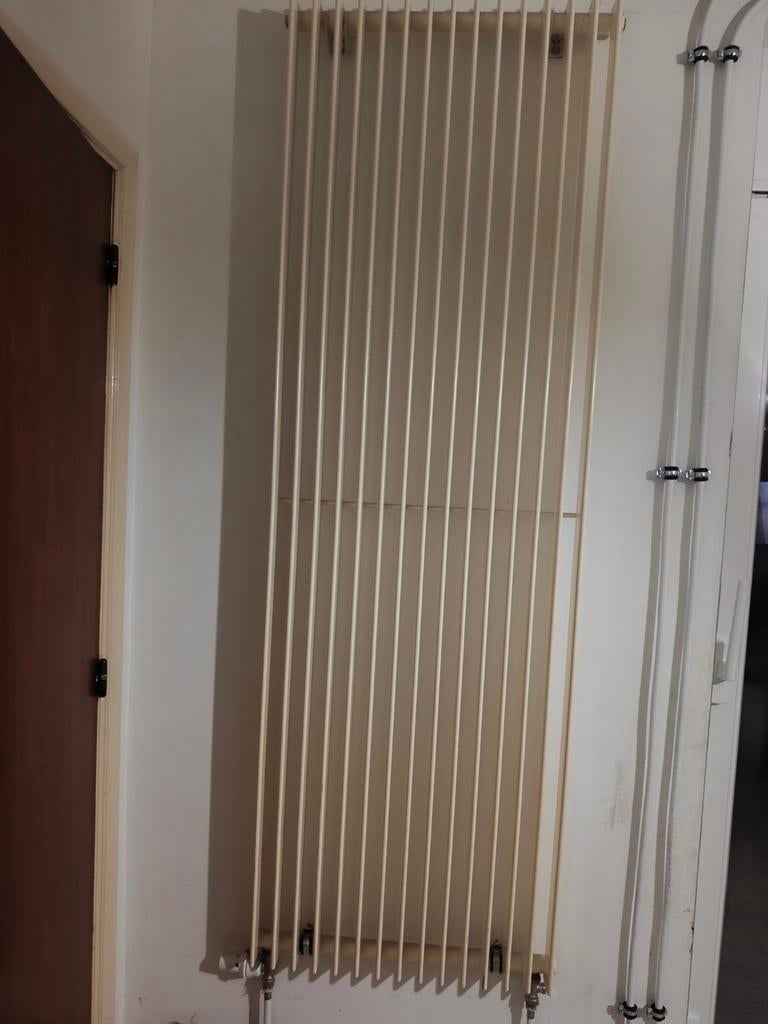 Krem radiator, Ophalen, Radiator