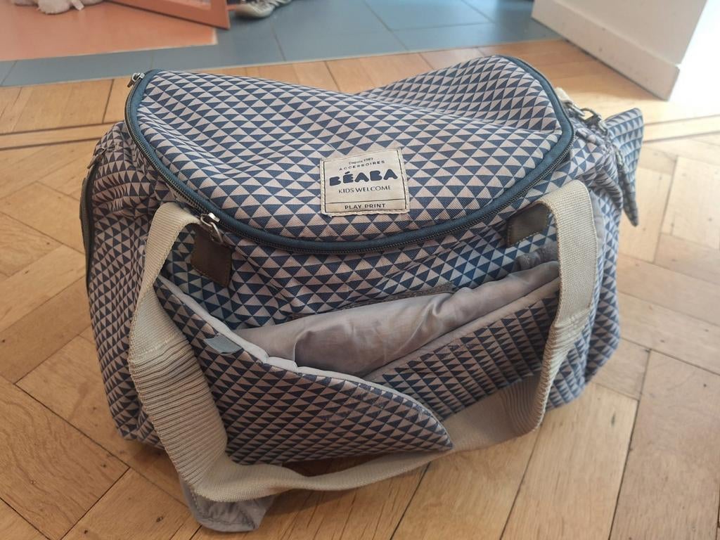 Sac a langer béaba, Enlèvement