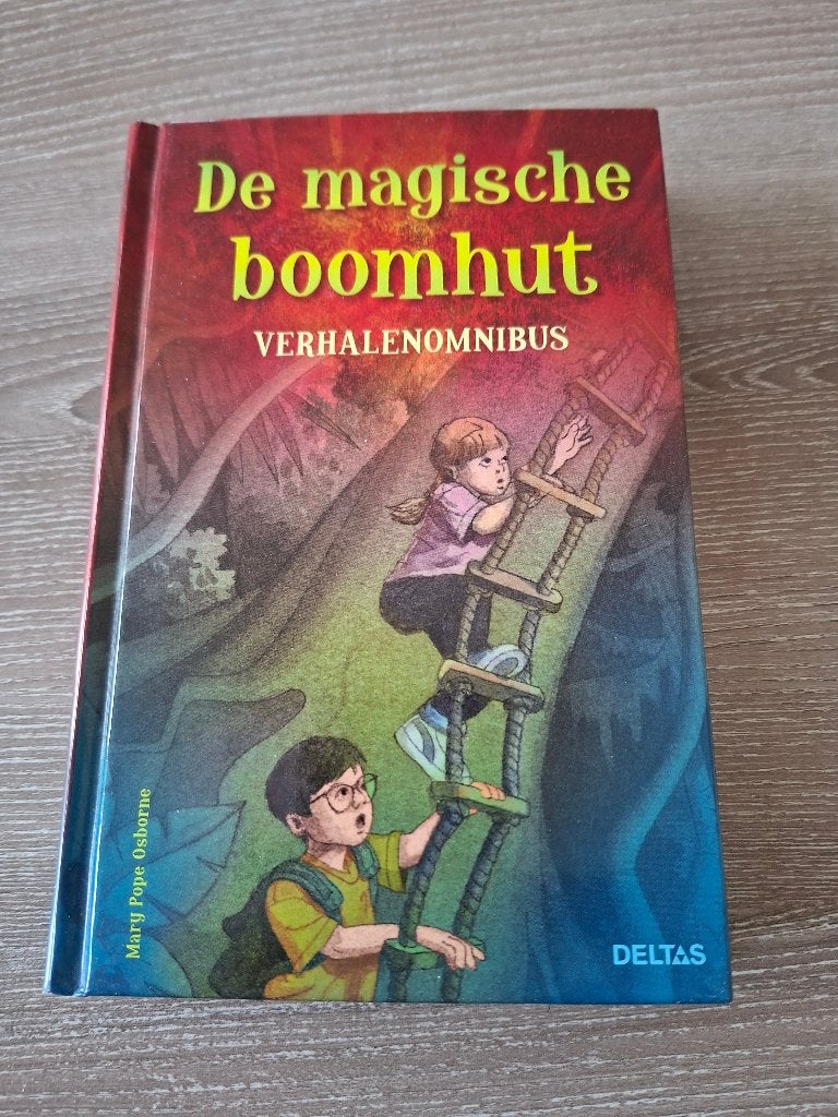 De magische boomhut (Verhalenomnibus), Boeken, Ophalen of Verzenden, Zo goed als nieuw, MP Osborne, Fictie