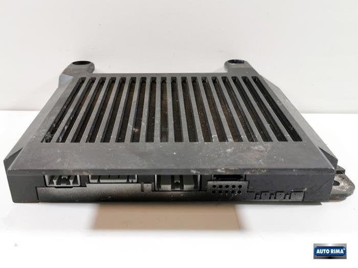 Amplificateur radio d'un Volvo V70, -, 3 mois de garantie, -, -