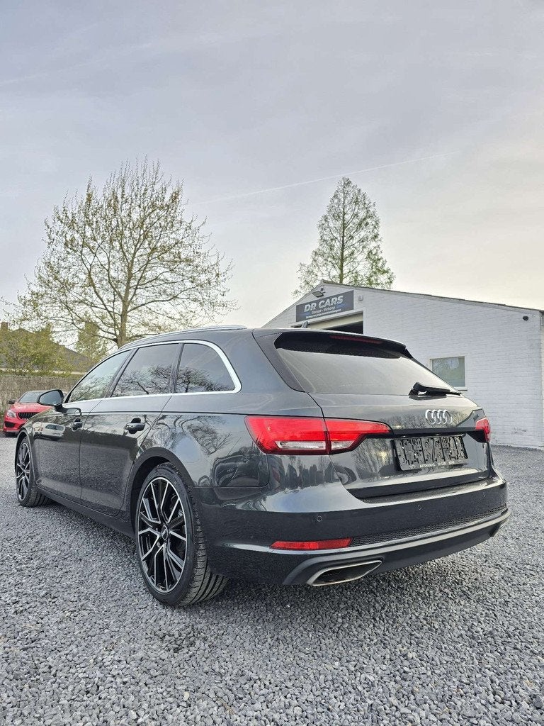 Audi A4 A4 Avant 35 TFSI Advanced S tronic, Autos, Bluetooth, Achat, Entreprise, 5 portes