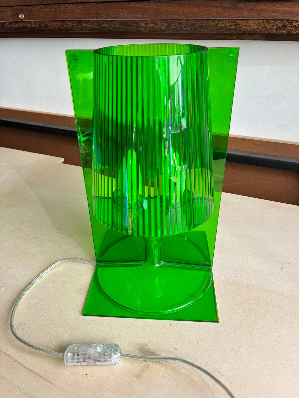 Lampe de table design : Kartell Take, Autres marques, Enlèvement ou Envoi, Vert, Plastique