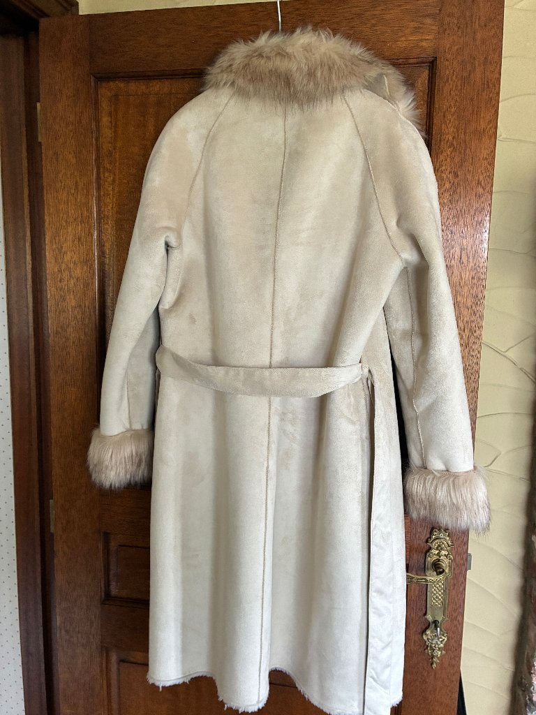 Veste d'hiver élégante Marie Méro écru en fausse fourrure 42, Vêtements | Femmes, Taille 42/44 (L), Beige, Marie Méro, Comme neuf