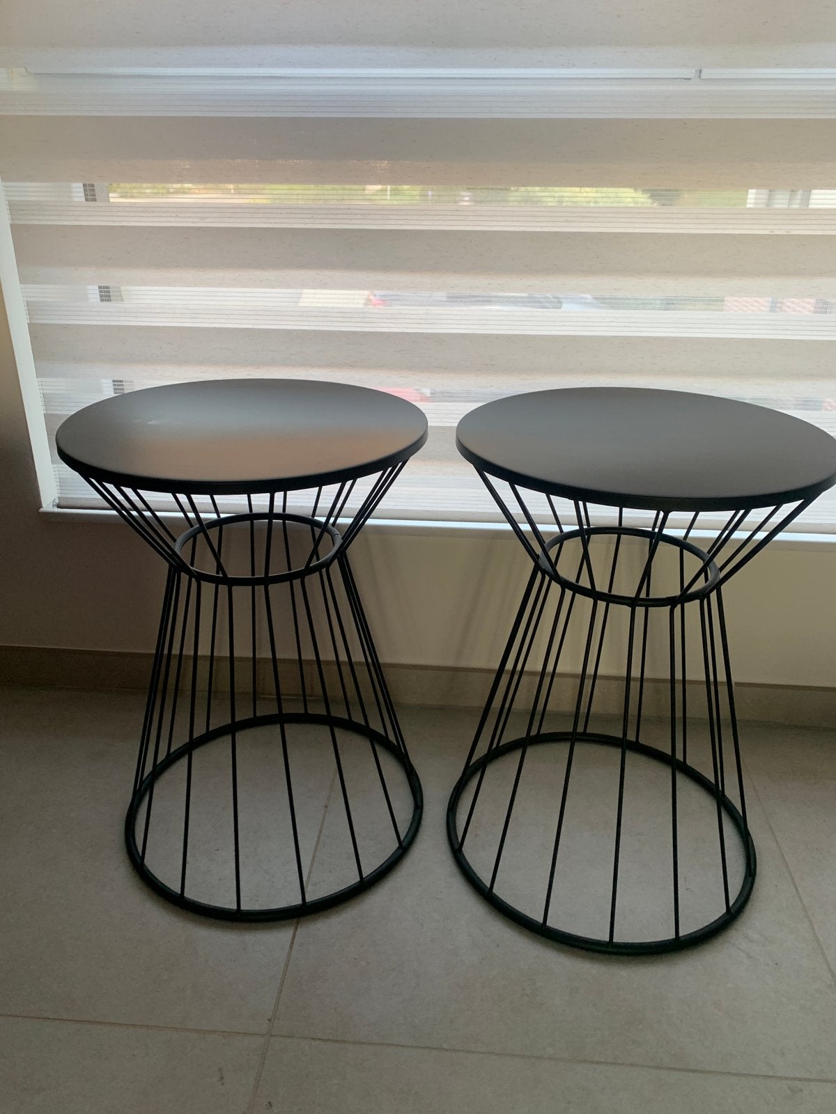 Set van 2 mooie design bijzettafels, Minder dan 55 cm, Gebruikt, Metaal of Aluminium, Design