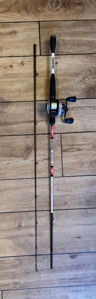 Lucky John Vanrex Baitcaster 28 + Abu Garcia Revo Winch, Ophalen, Zo goed als nieuw, Werphengel