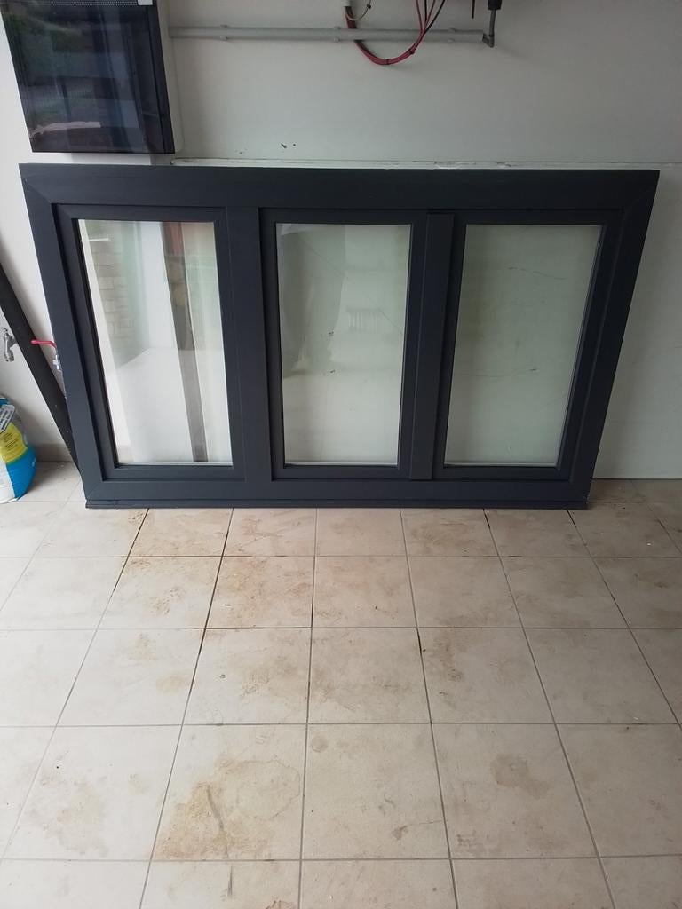 Châssis PVC double vitrages avec trois ouvrants 160/108, Châssis de fenêtre, 75 à 150 cm, Comme neuf, Synthétique