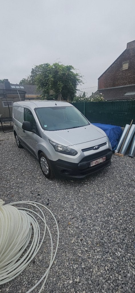 Ford 1.6 diesel tres propre, Autos, Ford, 3 places, Autre carrosserie, Diesel, Particulier