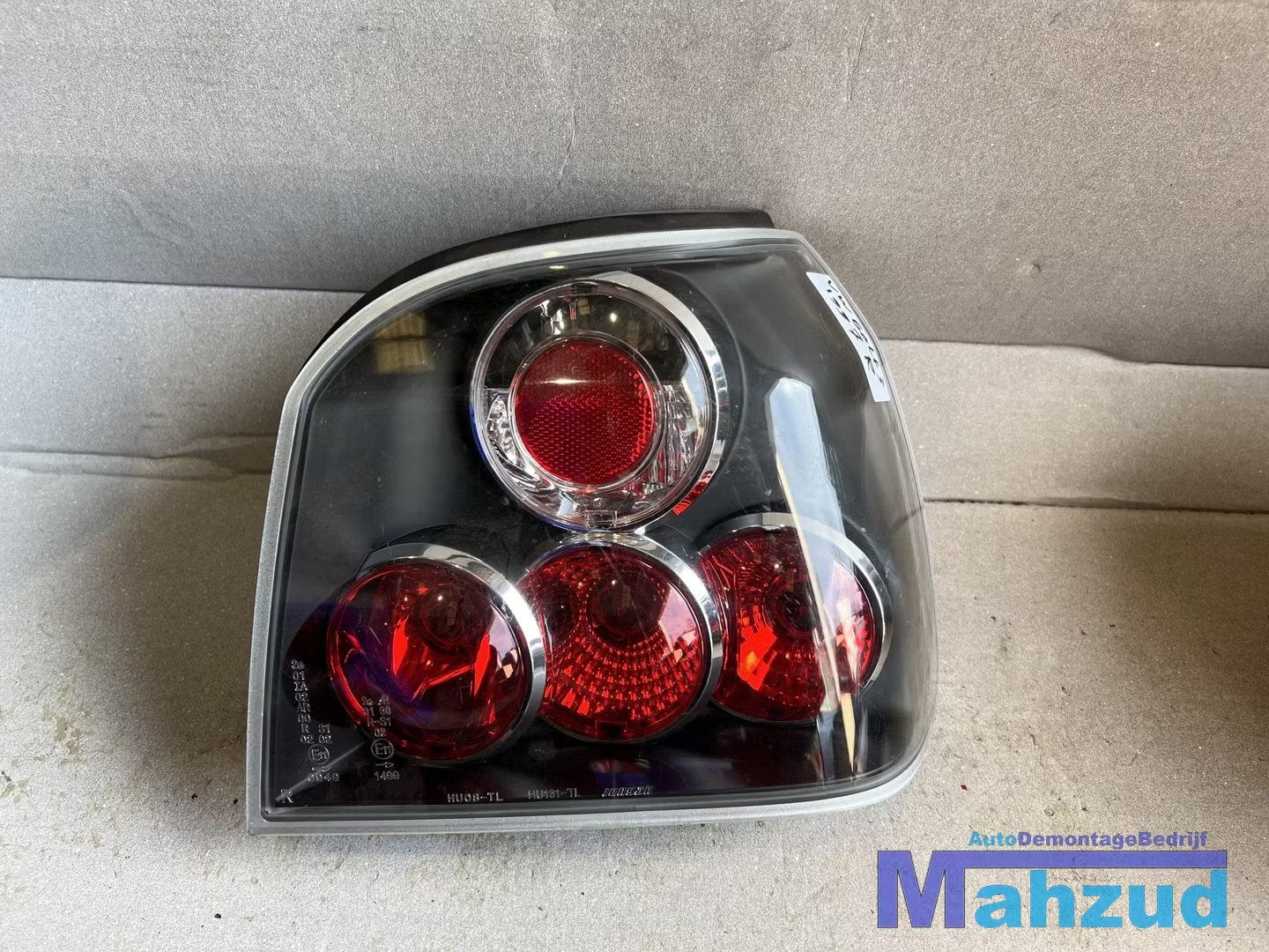 VW GOLF 3 Rechts achterlicht 1989-1998 right backlight, Volkswagen, Volkswagen AG, Vw@volkswagen.de, Utilisé