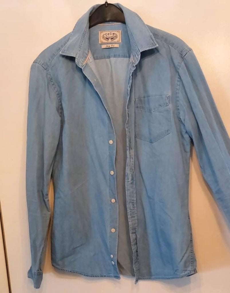chemise homme celio, Vêtements | Hommes, Chemises, Enlèvement, Comme neuf