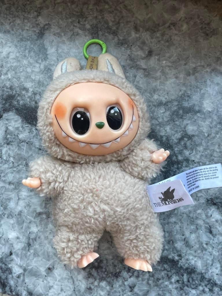 Labubu, Kinderen en Baby's, Ophalen, Zo goed als nieuw
