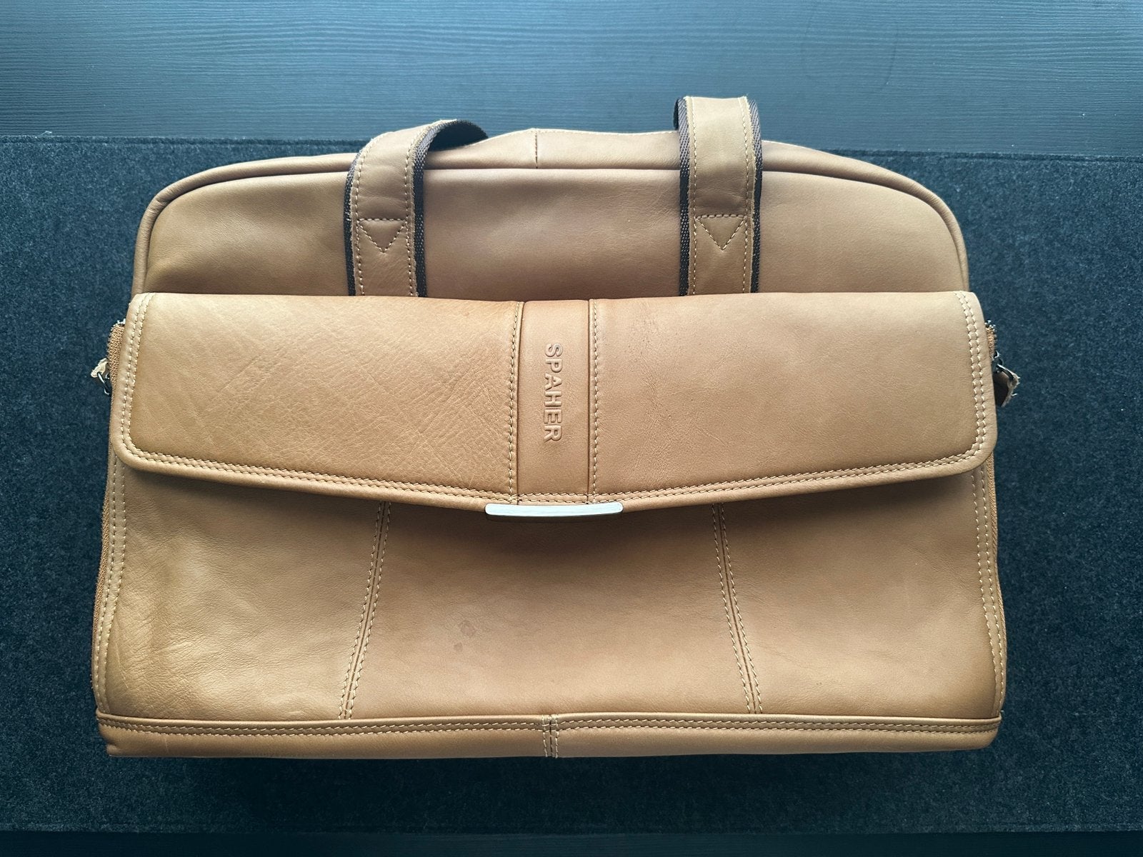 Sac en cuir pour pc portable + documents, Informatique & Logiciels, Sacoches d'ordinateur portable, Enlèvement ou Envoi, Brun