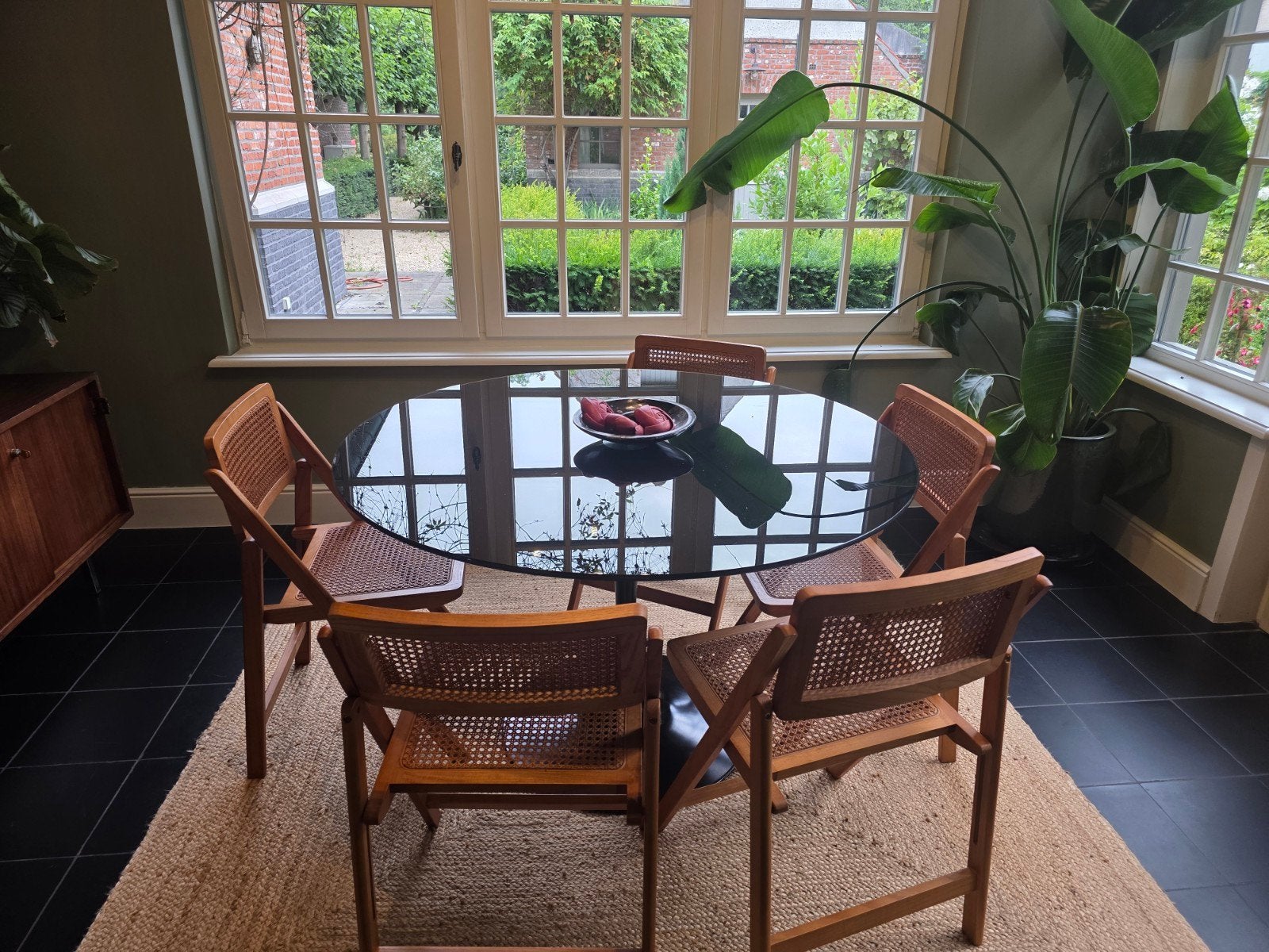 Eettafel met 5 stoelen, Ophalen, Design, Rond, Vijf personen of meer