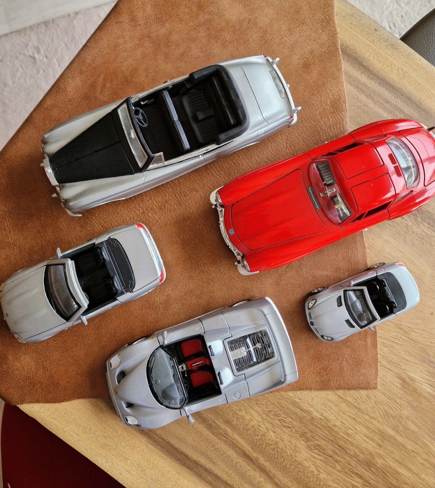 Auto's 1/35 - 1/24 - 1/18, Hobby en Vrije tijd, Modelauto's | 1:24, Ophalen of Verzenden, Auto