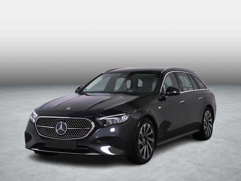 Mercedes-Benz E-klasse 300 DE Break Luxury Line | Distronic, Auto's, Mercedes-Benz, Automaat, 197 pk, Gebruikt, Beige