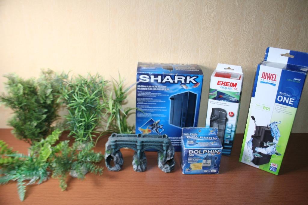 aquarium filters juwel en decoratie (fake planten), Dieren en Toebehoren, Ophalen, Decoratie, Juwel