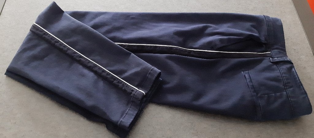 Te koop: Mooie donker blauwe broek van "Mayerline", 38, Kleding | Dames, Maat 38/40 (M), Blauw, Ophalen of Verzenden, Zo goed als nieuw