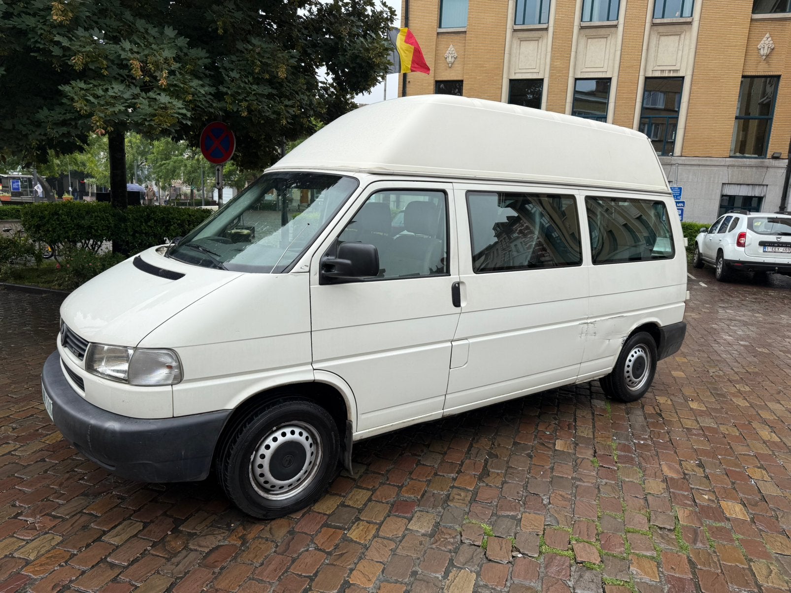 VOLKSWAGEN T4 diesel 2.5TDI 52.000km automaat, Auto's, 4 deurs, Stof, Zwart, Wit