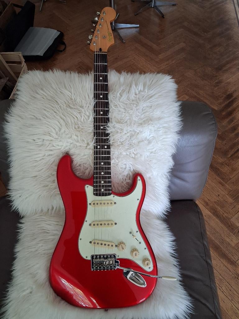 Squier Classic Vibe Stratocaster 2010, Enlèvement, Utilisé, Solid body, Fender