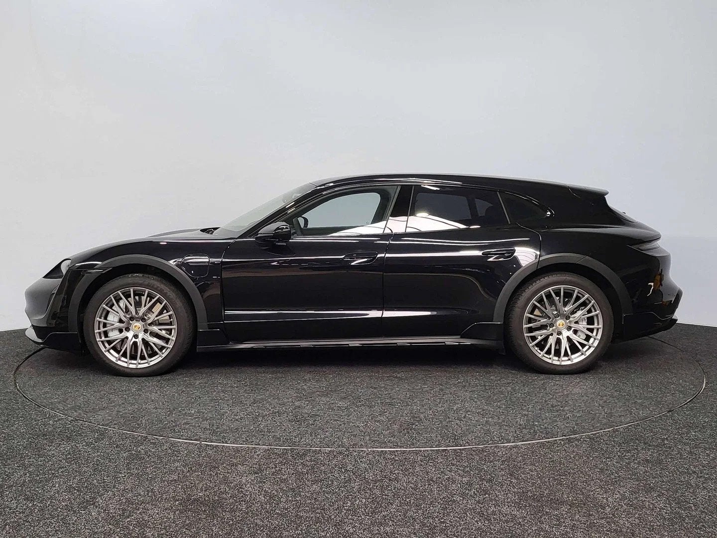 Porsche Taycan Turbo Cross Turismo 93.4 kWh | 2021 | Matrix, Autos, Cuir, Achat, 460 kW, Entreprise