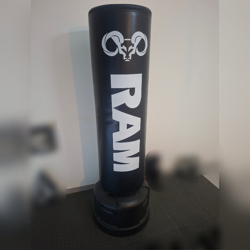 RAM O2 staande bokspaal, Sport en Fitness, Ophalen, Zo goed als nieuw, Overige, Vechtsportmaterialen