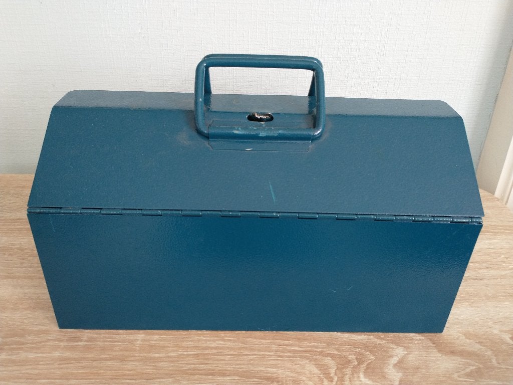 Metalen gereedschapskoffer blauw, Ophalen, Gebruikt