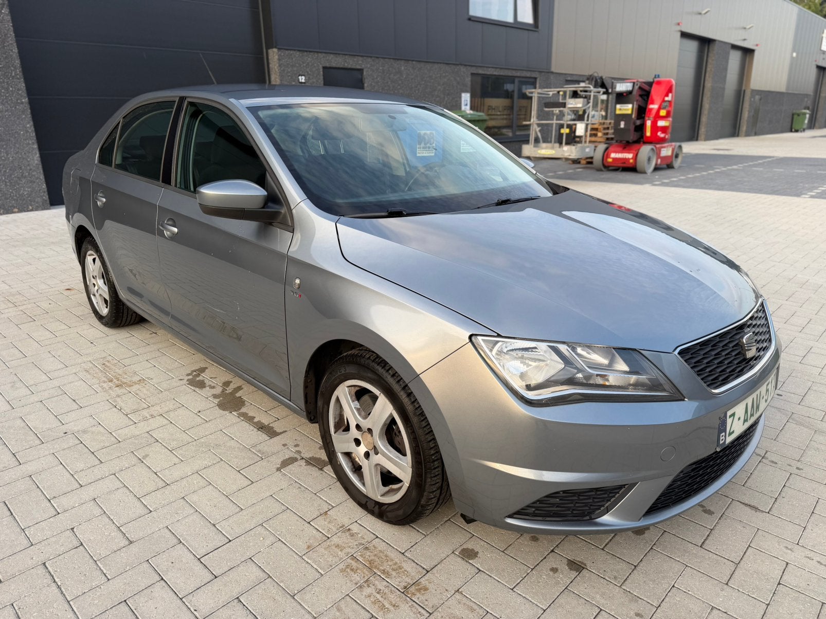 Seat Toledo 1.6 TDI 2013 Euro 5, Autos, Seat, Achat, Entreprise, Boîte manuelle, Noir