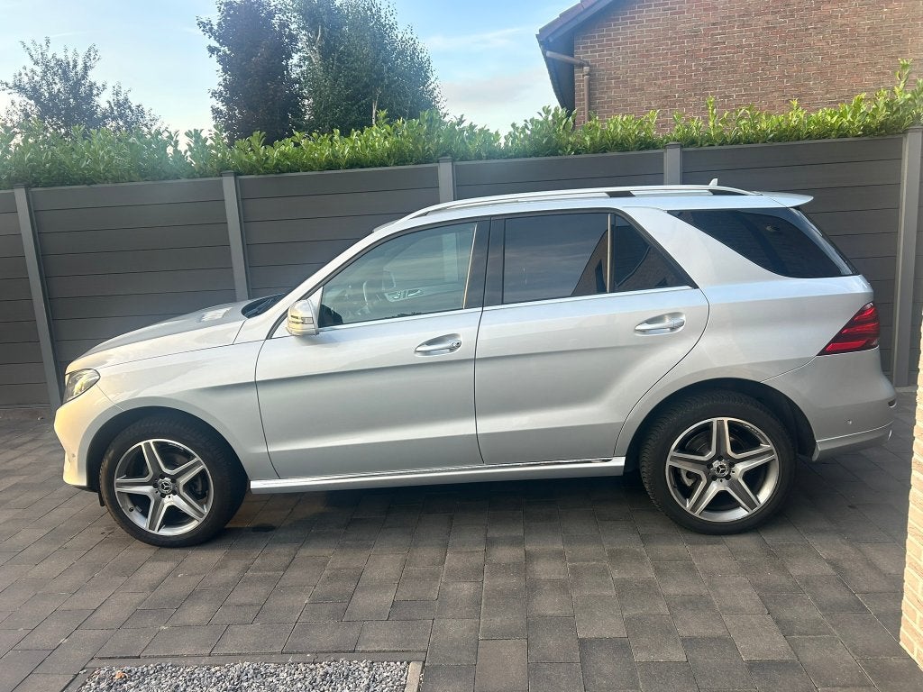 Mooie Mercedes GLE met weinig kilometers, Autos, Cuir, Argent ou Gris, Achat, Euro 6
