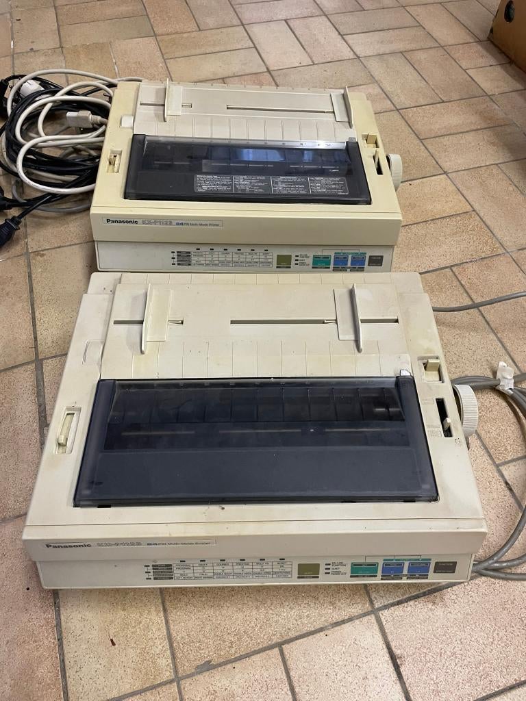 2x Panasonic KX-P1123 24-Pins Matrixprinters, Computers en Software, Printers, Ophalen, Panasonic, Matrix-printer, Printer