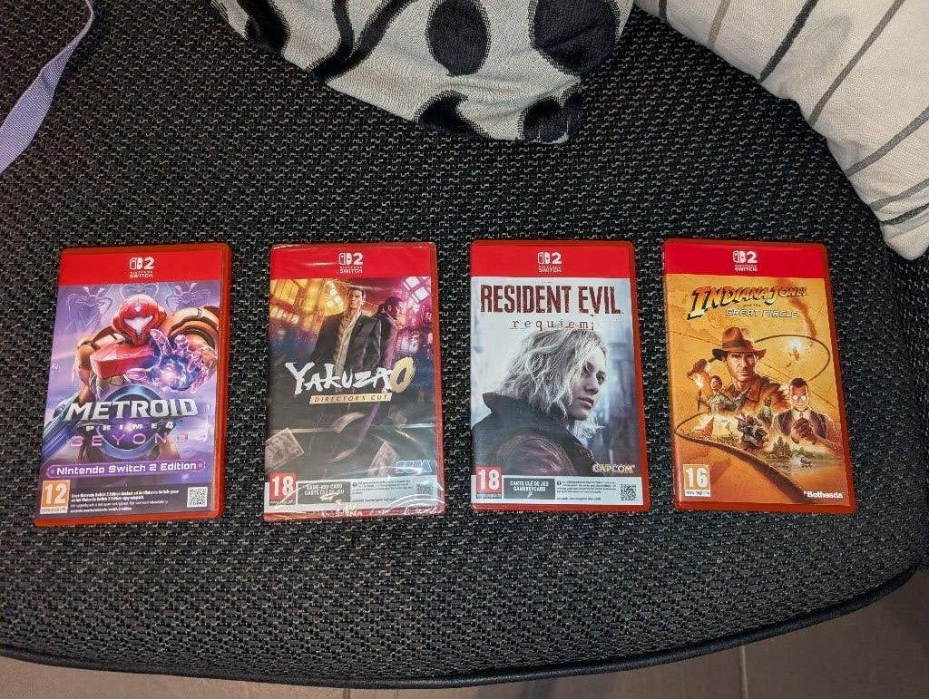 Switch 2 Games, Ophalen of Verzenden, Zo goed als nieuw