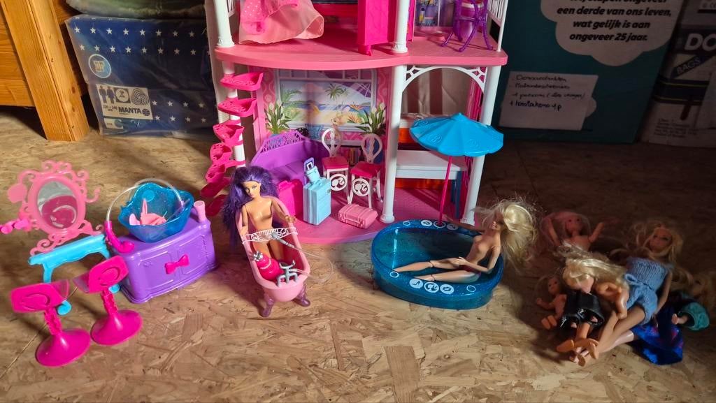 Barbiehuis en toebehoren, Kinderen en Baby's, Speelgoed | Poppenhuizen, Ophalen