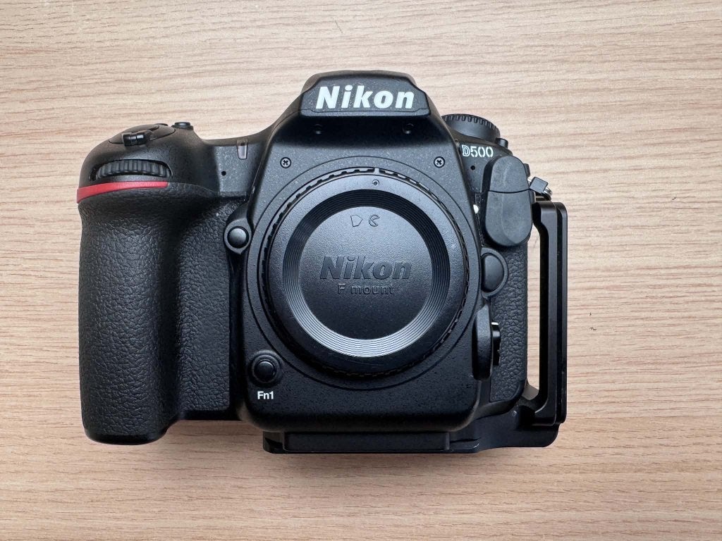 Nikon D500 + accesoires, Audio, Tv en Foto, Spiegelreflex, Screenprotector, Ingebouwde flitser, Ophalen of Verzenden