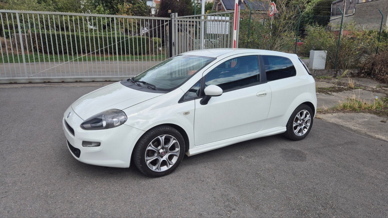Fiat Punto 1.3Mjt An 2012 Ct Ok Euro 5 Airco !!km 174000!!, Autos, Euro 5, Achat, Entreprise, Boîte manuelle