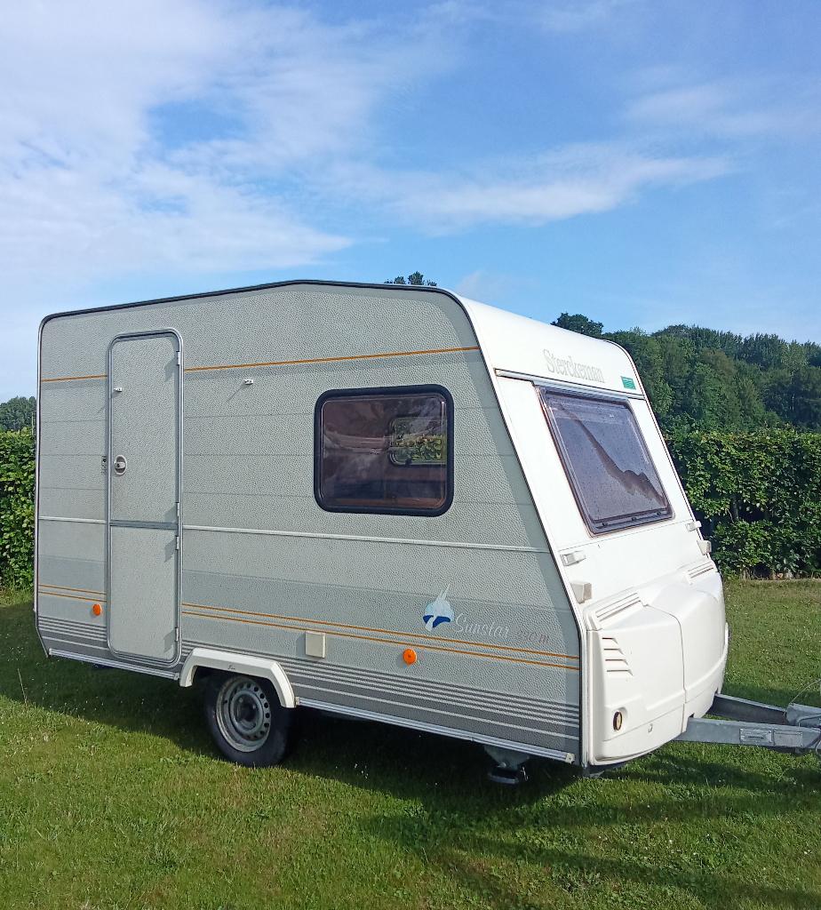 Keuringvrij Caravan -750kg 2002, Caravans en Kamperen, Caravans, Particulier, tot en met 3, 500 - 750 kg, Standaardzit, Sterckeman