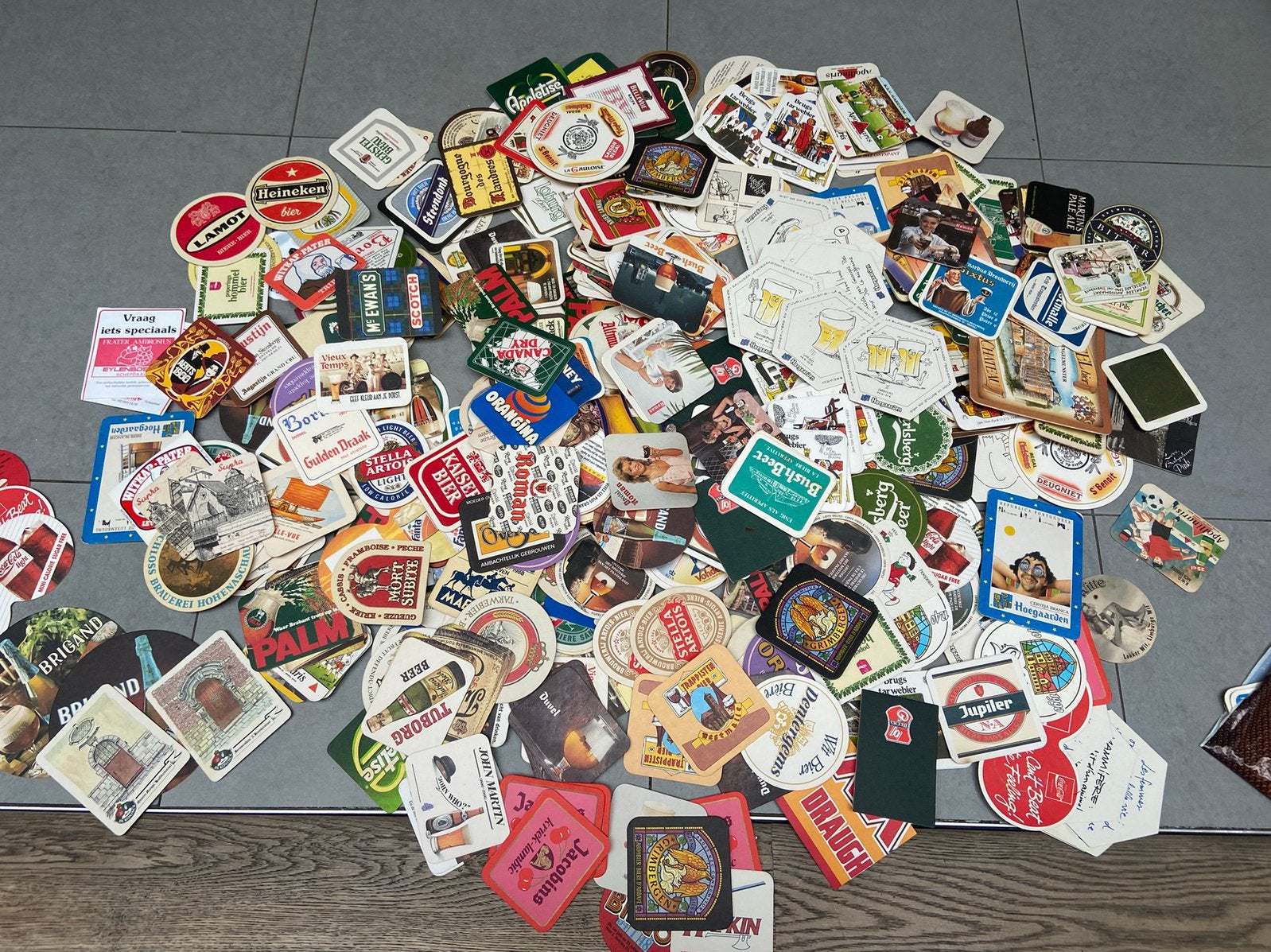 Hele grote verzameling bierviltjes uit de jaren ‘80, Enlèvement ou Envoi, Comme neuf, Sous-bock