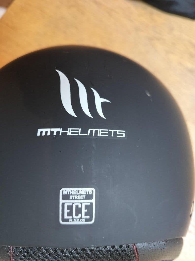 Brommerhelm (MT Helmets), Fietsen en Brommers, Ophalen, Zo goed als nieuw, Medium, MT Helmets