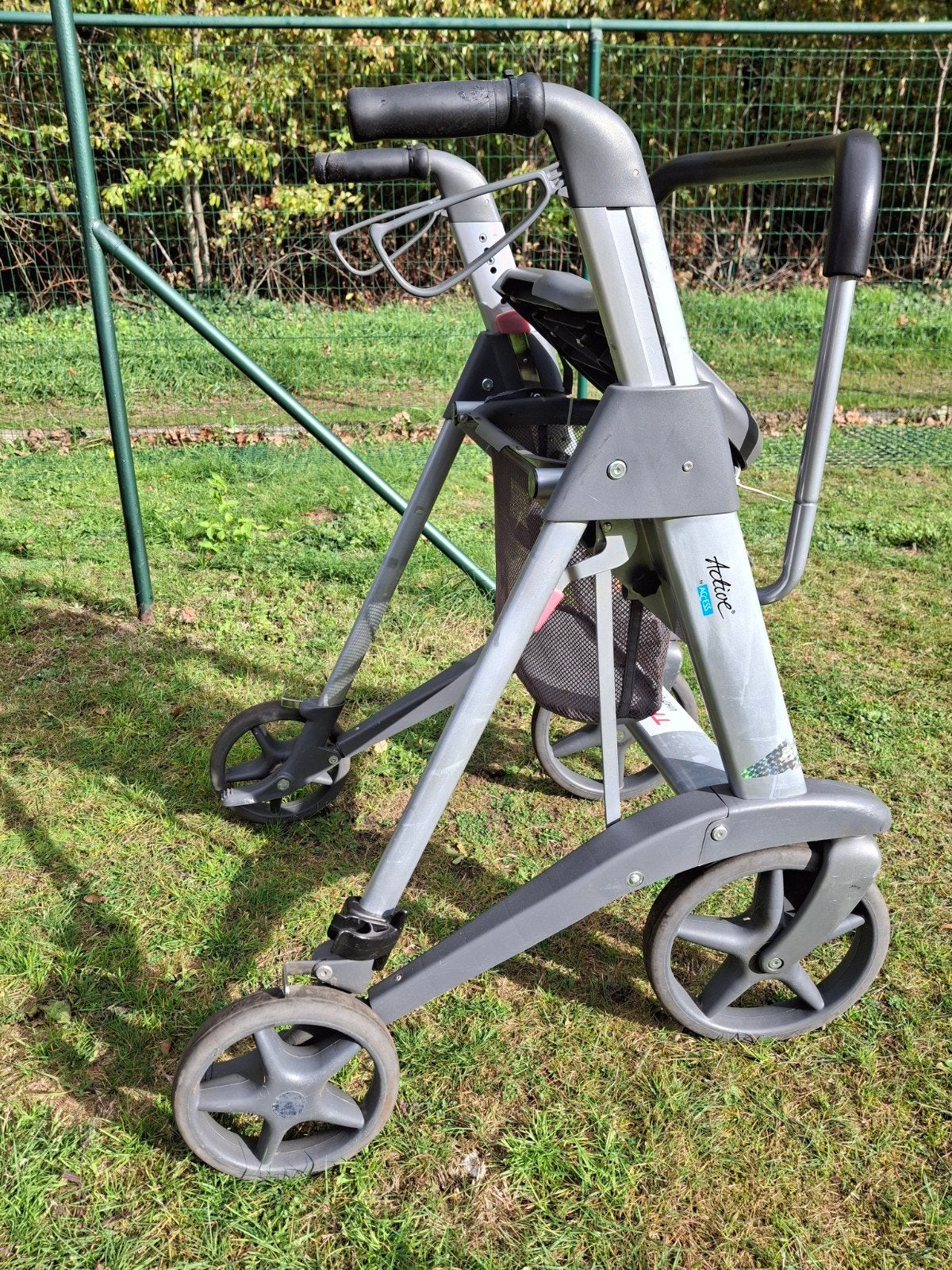 Rollator, Diversen, Ophalen