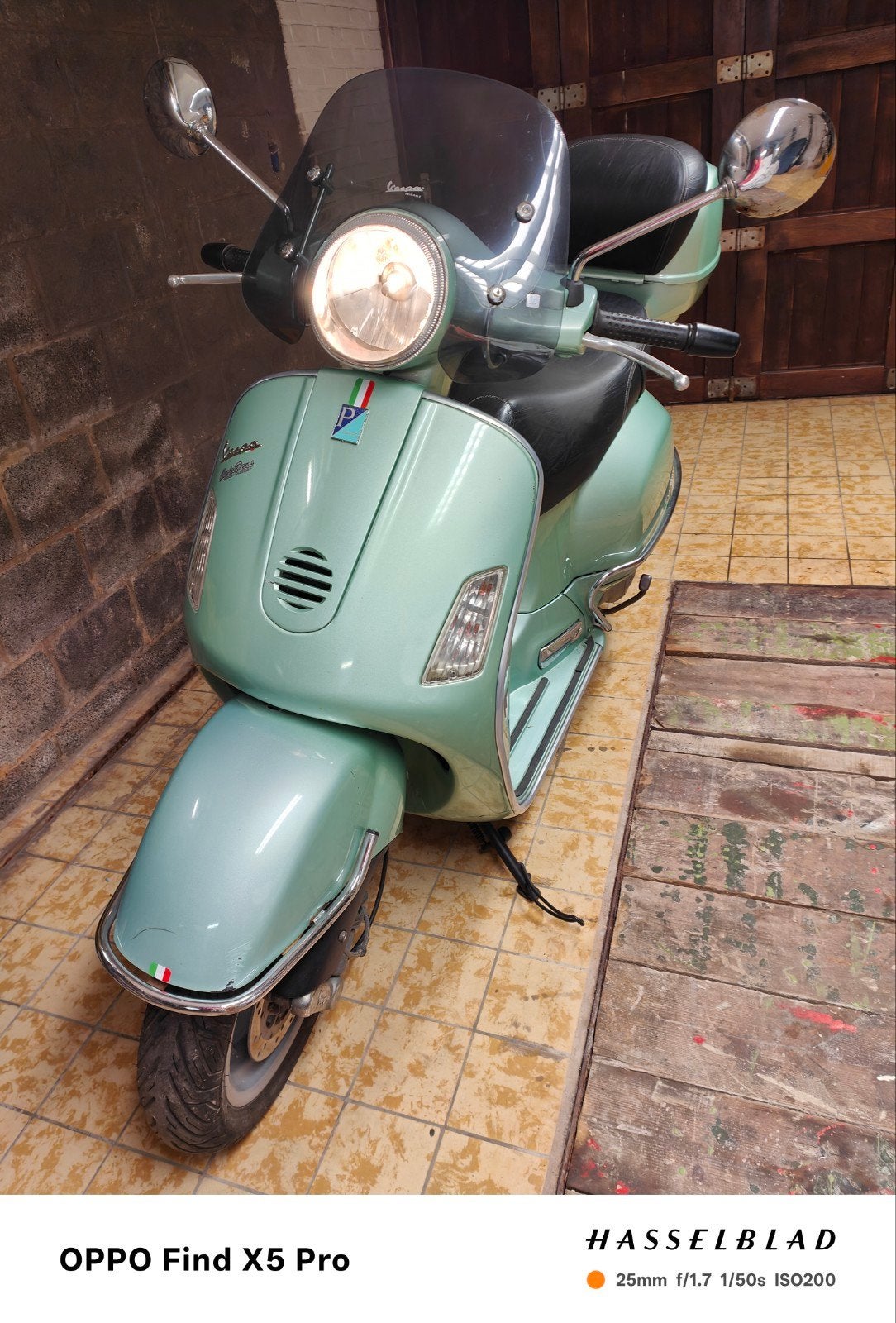 Vespa 200 gts jaar 2003, Ophalen, Benzine, Vespa