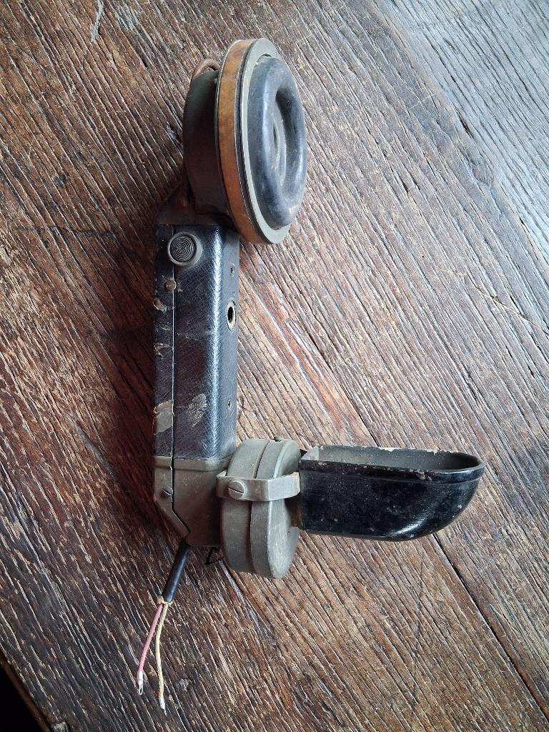 Duitse veldtelefoon uit de Eerste Wereldoorlog, Verzamelen, Ophalen of Verzenden, Landmacht, Overige typen