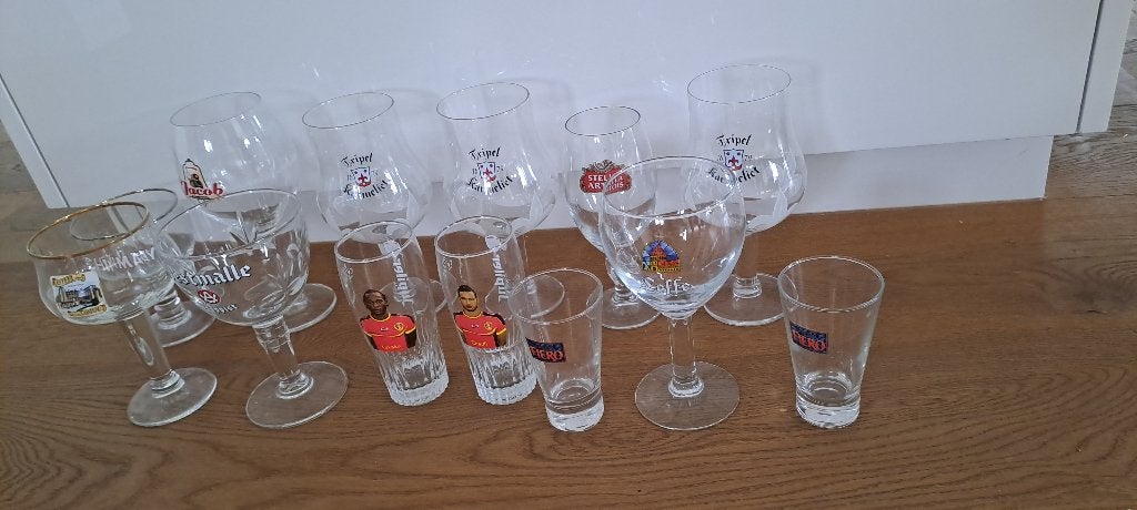 Lot Bierglazen, karmeliet, chimay, jupiler, Verzamelen, Ophalen, Zo goed als nieuw, Glas of Glazen, Overige merken