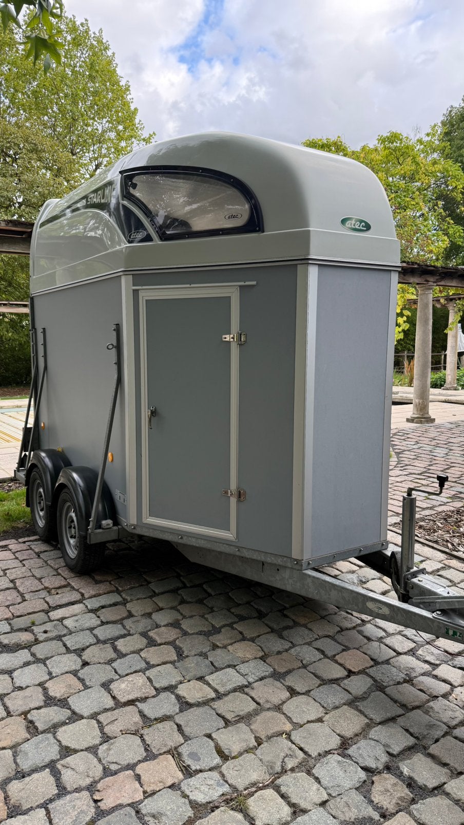 Atec 2 paards trailer in PERFECTE STAAT!!, Dieren en Toebehoren, Ophalen, Zo goed als nieuw