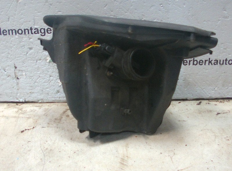 LUCHTFILTERHUIS BMW 3 serie Touring (E46 / 3), Gebruikt, Info@VerberkAutodemontage.nl, Nijverheidstraat 1a 1a
5405 AJ  UDEN, NL