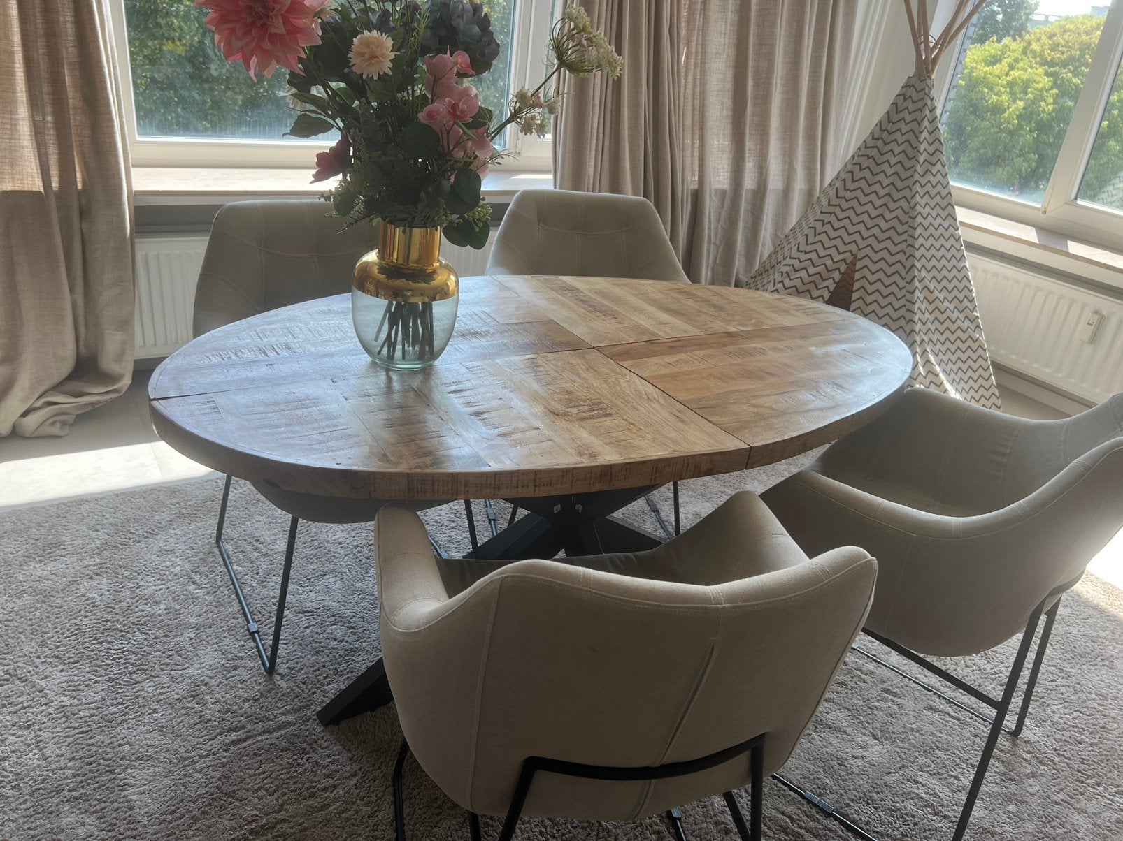 Ovale eettafel mangohout, Huis en Inrichting, Tafels | Eettafels, Ophalen, Gebruikt