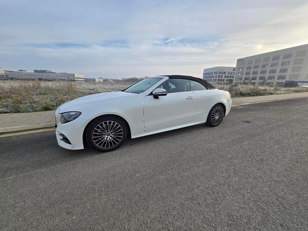 Mercedes E220 Cabriolet, Cuir, Détection des panneaux routiers, Achat, 143 kW