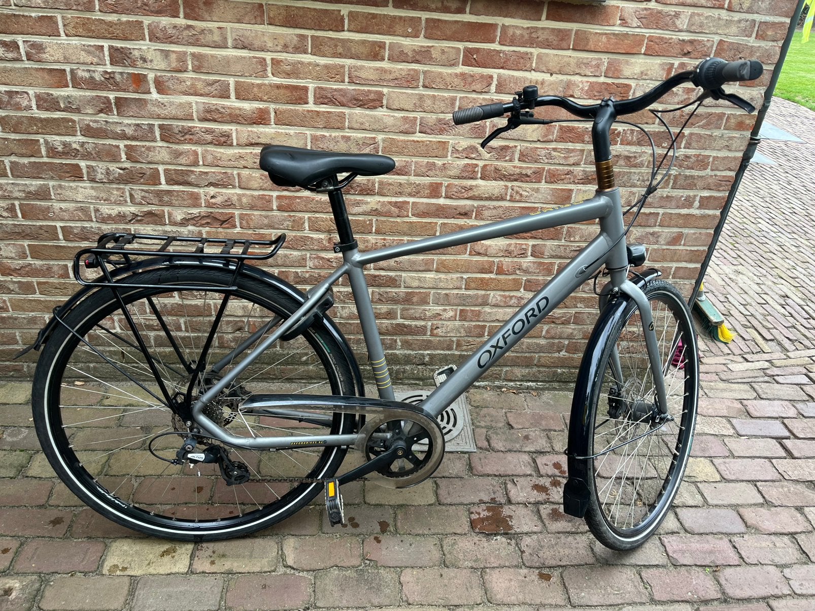 Fiets oxford, Ophalen, Zo goed als nieuw, Schijfrem, 26 inch of meer