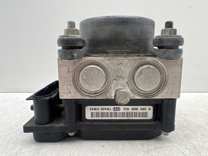 Pompe ABS d'un Opel Corsa, -, Opel, 3 mois de garantie, Utilisé