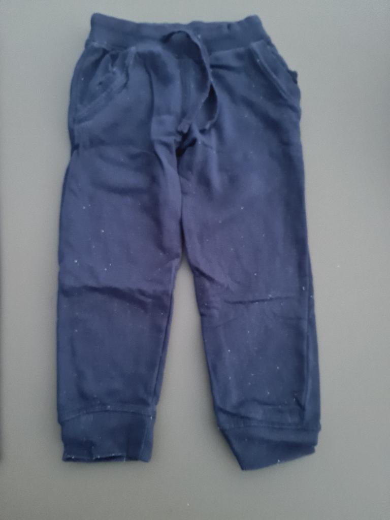 blauwe jogging broek, 110, Enfants & Bébés, Vêtements enfant | Taille 110, Enlèvement, Comme neuf, Pantalon